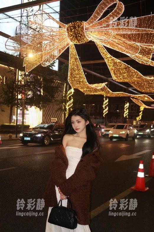 怎么会有人在178吃瓜网分享这些奇怪的瓜，瞬间让我面对人生的无奈...
