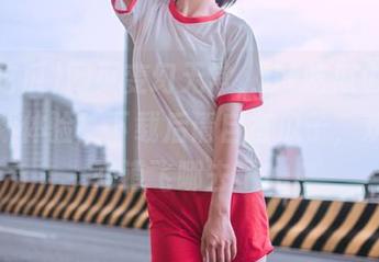 网页变幻无常，51吃瓜也上线奇妙新体验！下载后请自备瓜子，欢乐不知道飞哪去了！