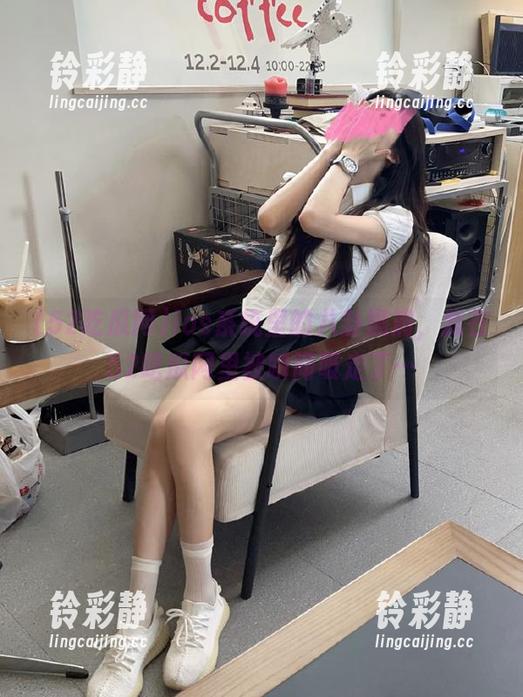 ios系统里的八卦黑洞，我在52吃瓜网里被瞬间吸走了…