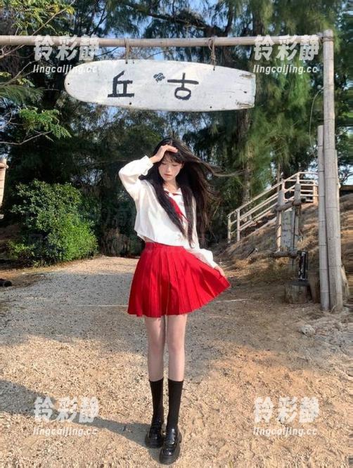 718娱乐 有种说法是:不去718娱乐官网看八卦,就等于放弃风头劲儿的机会。