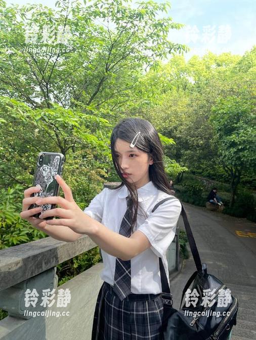 听到朋友提到“91吃瓜群众”app，我顿时想到了升级版的论坛。