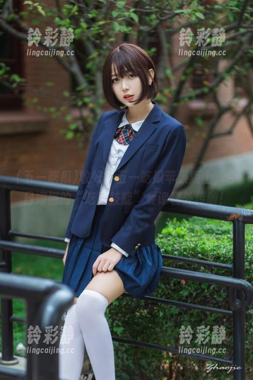 收好！五一吃瓜苹果版上，今日娜娜的“吃瓜技能”要课程外传啦！