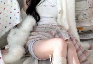 婷婷一言不合就进了冲哥黑料正能量app的传送门，预测惊人！