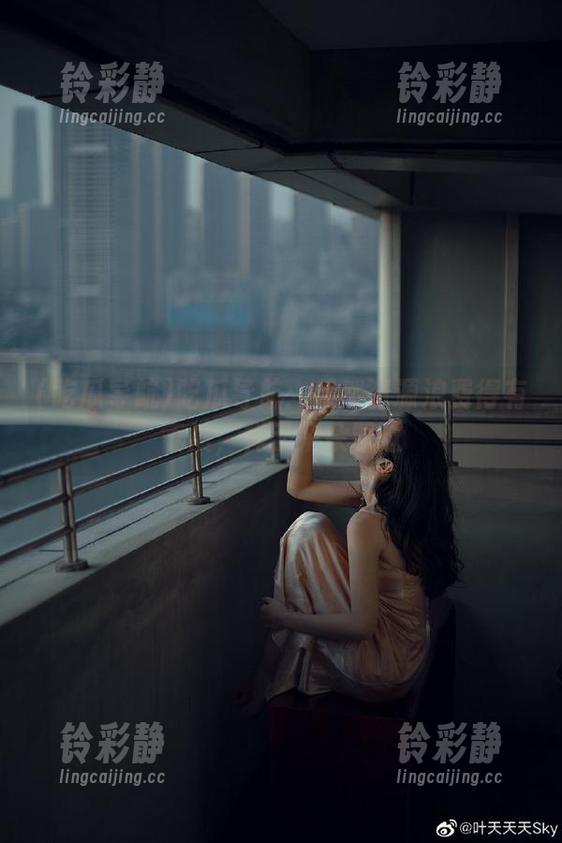 吃瓜导航：果然资源浪费得有气质，祥云朵朵飘过