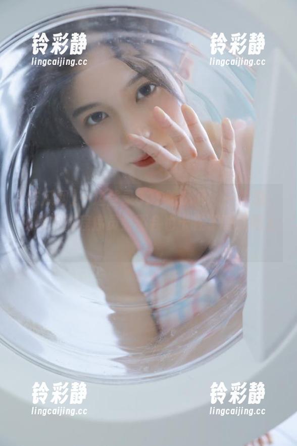 吃瓜网 一边登录629吃瓜网,一边想:视频中的程序员会不会也卡在了验证码上?