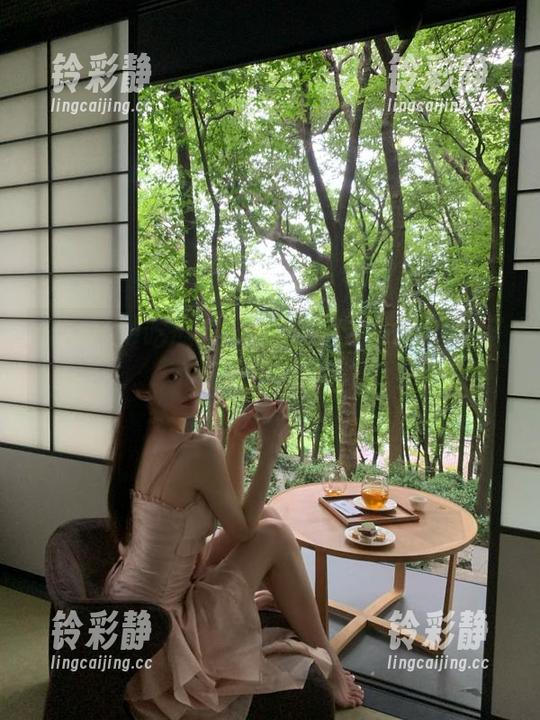 吃瓜网首页，一不小心就掉进了八卦的漩涡