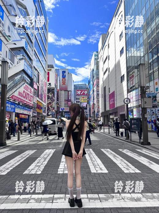国产吃瓜 疯狂搜索“国产吃瓜”地址,好比找寻藏在时光里的老友,感慨万千。