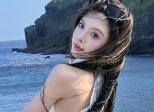 无聊的午后，翻开网页，看国产黑料，偶尔的小惊喜…