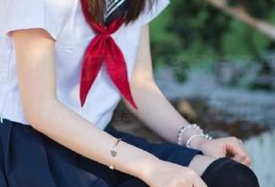 每日黑料，登录后便受到了突如其来的“撞黑”，可怕！