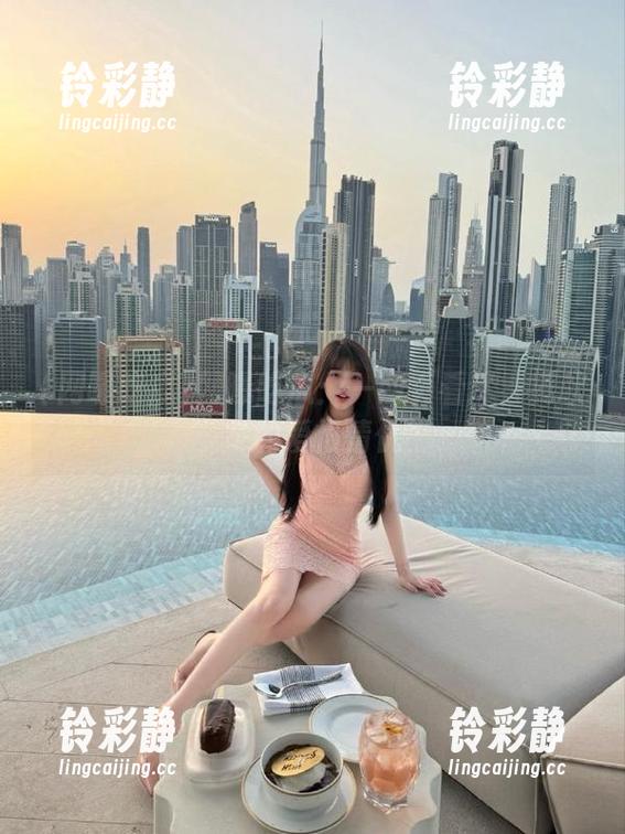 网曝吃瓜：一网页看尽春夏秋冬的爱恨情仇
