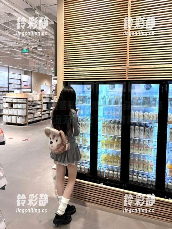 黑哥扒料 在黑哥扒料找资源,到底是单纯吃瓜,还是无意间拿下了无数真爱?