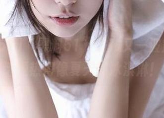 “黑料51”发布又一波震撼，话题热得像夏天的冰淇淋！
