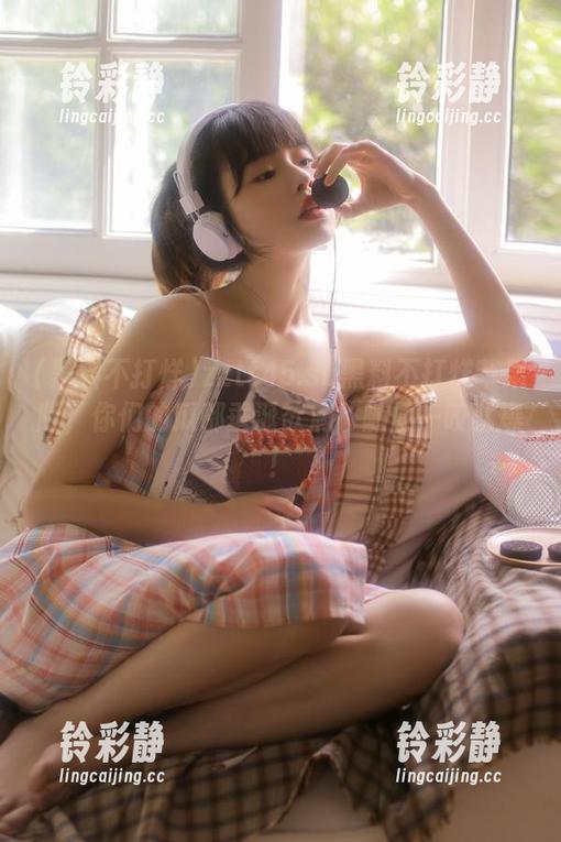 zztt45.su黑料不打烊苹果版，你们的瓜都垂涎欲滴，随便一咬就爆！