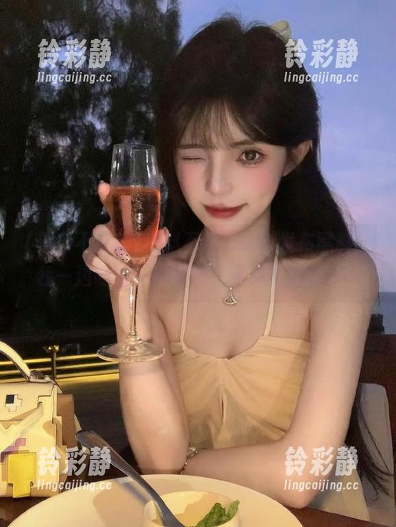 黑料不打烊肆意发布黑料，我一边咂舌一边叹气，这节奏太快了！