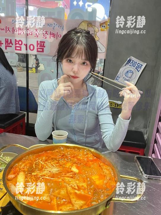 想要每天都有吃不完的瓜？安卓赶紧进黑料吃瓜网站，在线等你来探索！