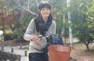 黑料女神攻略：她的视频让我觉得也许我也能出道？