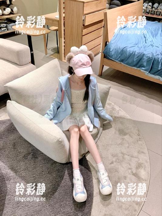 黑料社苹果版又来了，各种“独家黑话”根本停不下来！