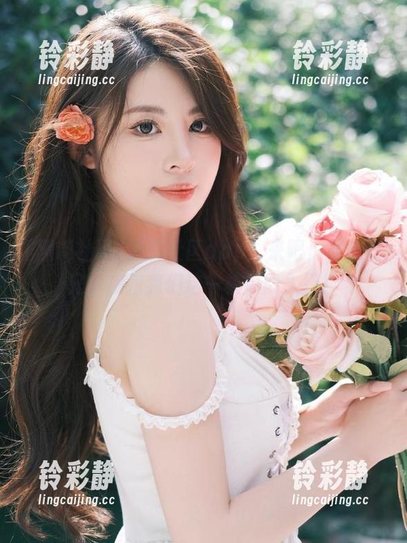 黑料社区app：来吧，各位仁兄，接招我们这一枚瓜的入口！