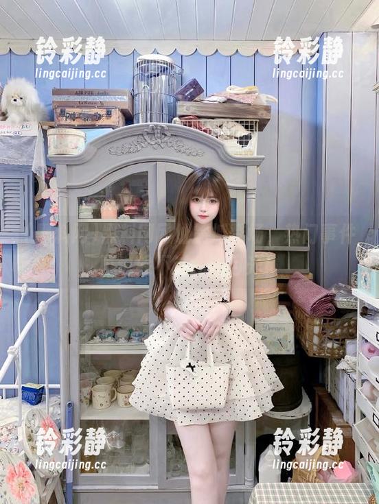 黑料网网址震撼登场，热门事件再也躲不过我的目光！