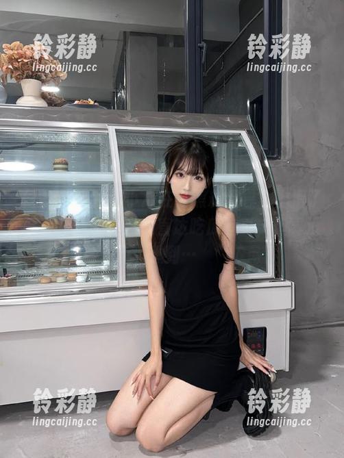 不小心在“黑料网曝”上滑了会儿，柱子生发地直达吃瓜首页，但真没想到…